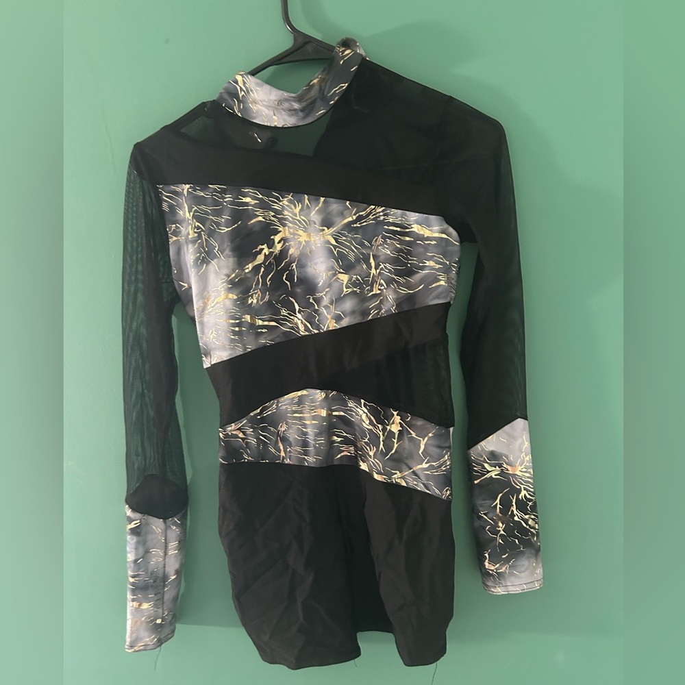 Grey dance costume